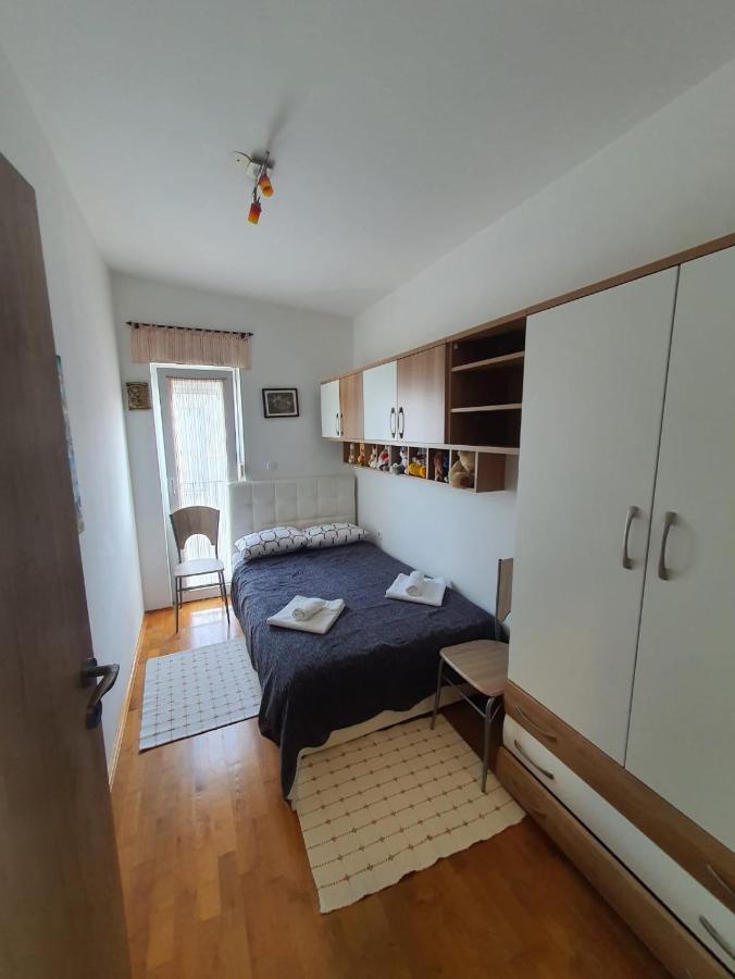 Apartment Sara Umag Ngoại thất bức ảnh
